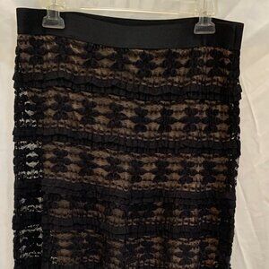 MAX STUDIO black lace w/ nude/tan lining elastic waist skirt *never worn* (L)